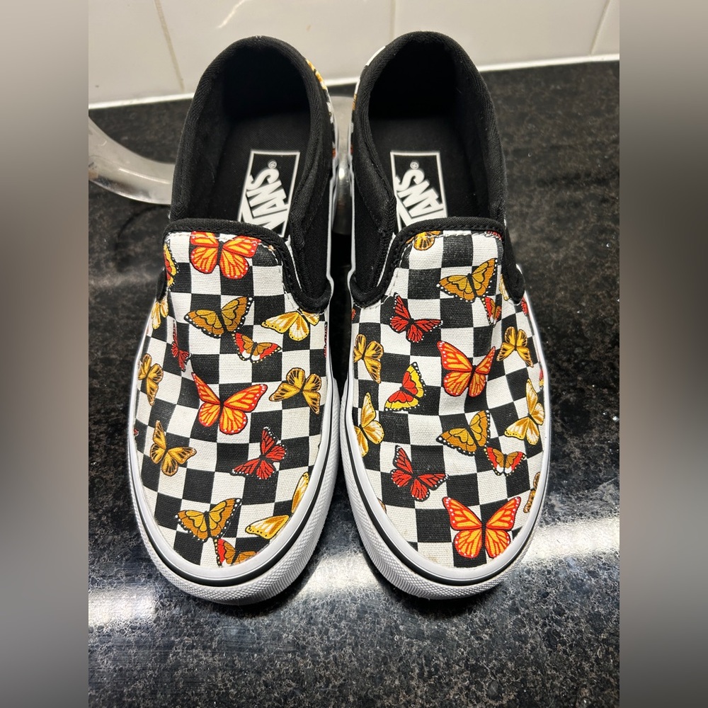 VANS ASHER BUTTERFLY SLIP-ON SNEAKERS WOMEN'S SIZE 6 Worn Once.